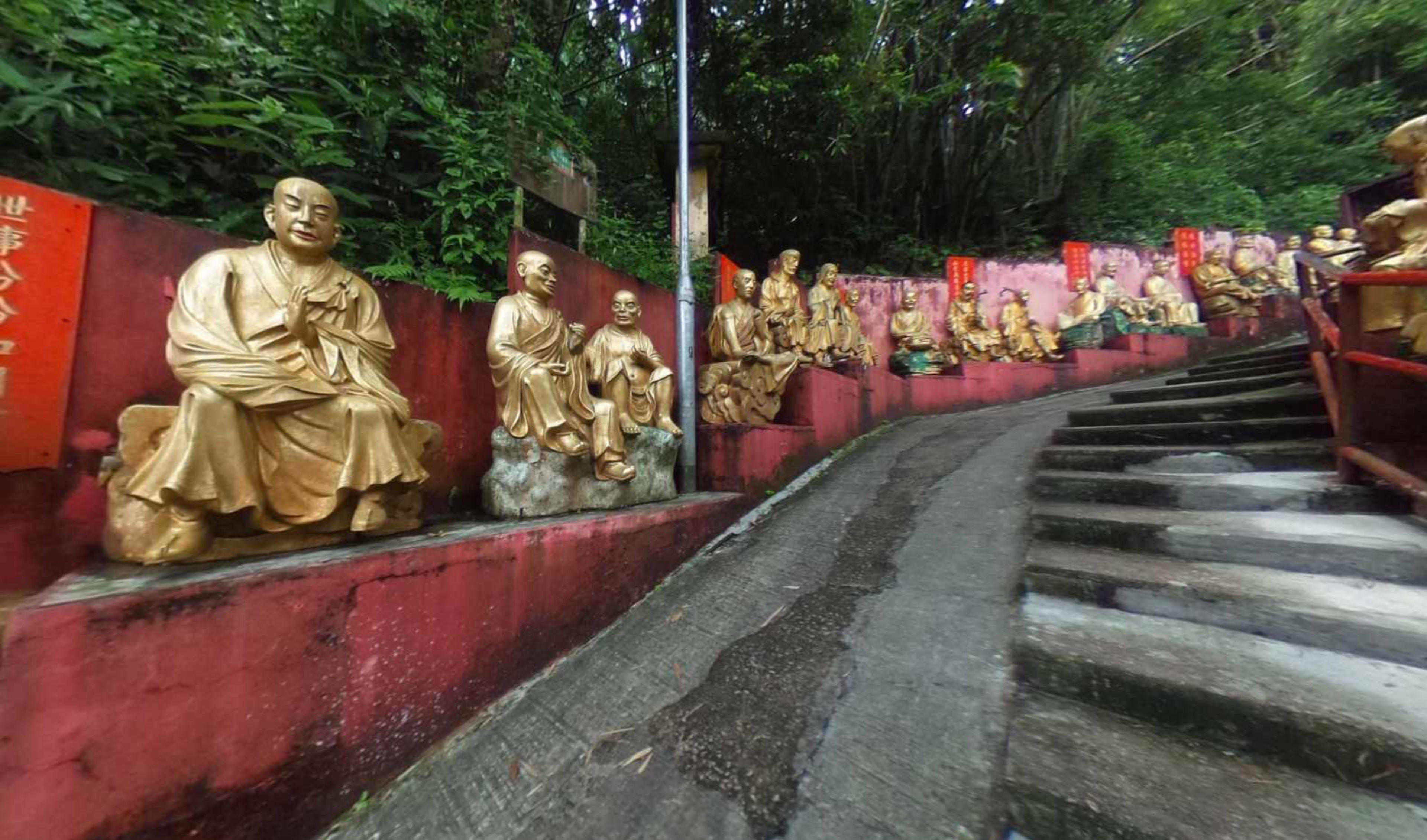 Ten Thousand Buddhas Monastery virtual tour preview