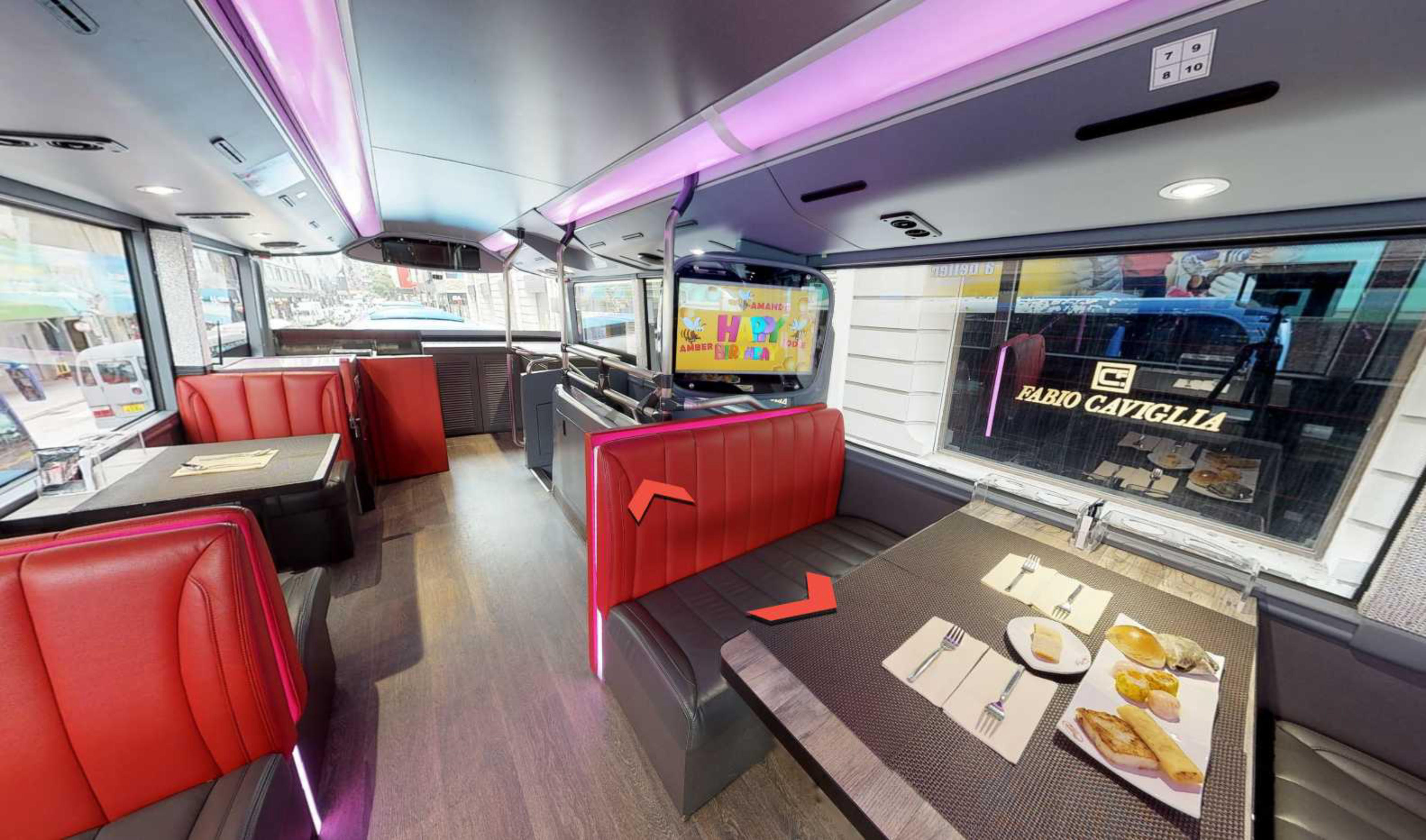 Crystal Bus Sightseeing and Dining Tour Hong Kong virtual tour preview