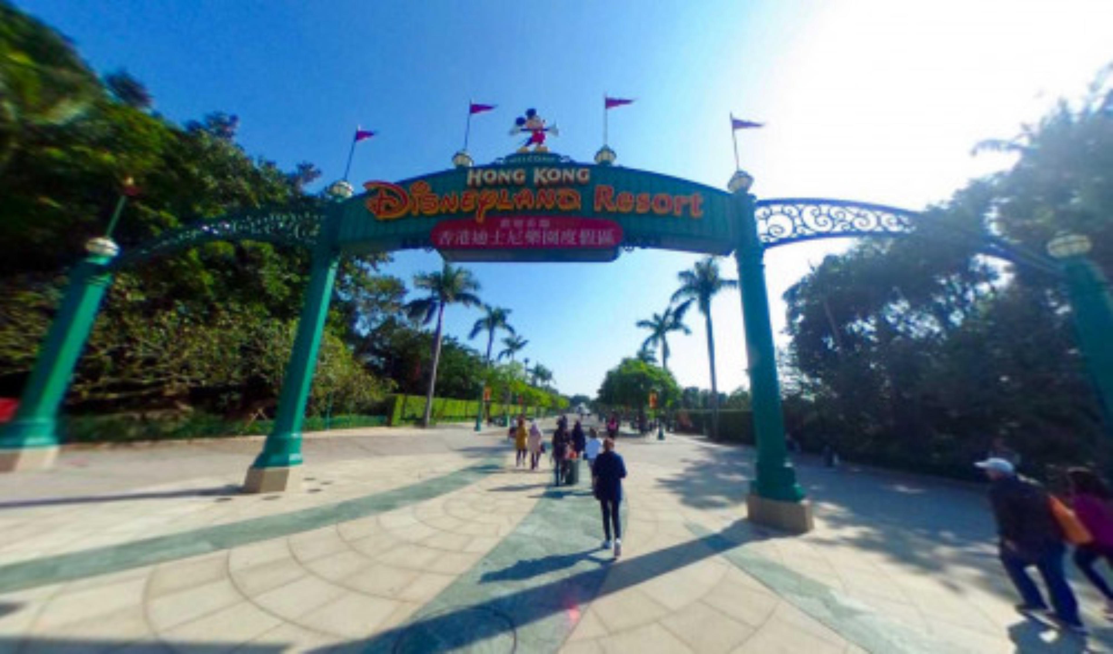 Hong Kong Disneyland virtual tour preview